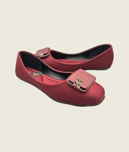 CharmEase Square Buckle Pumps - FT1004