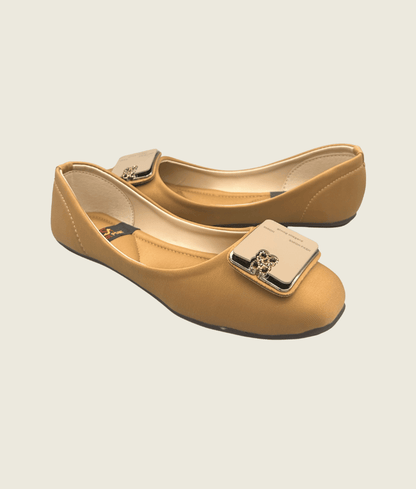 CharmEase Square Buckle Pumps - FT1004