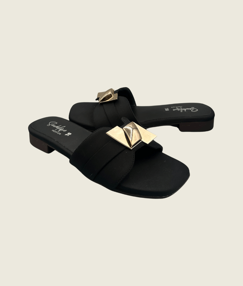 LuxeCharm Pyramid Flats - FT1005