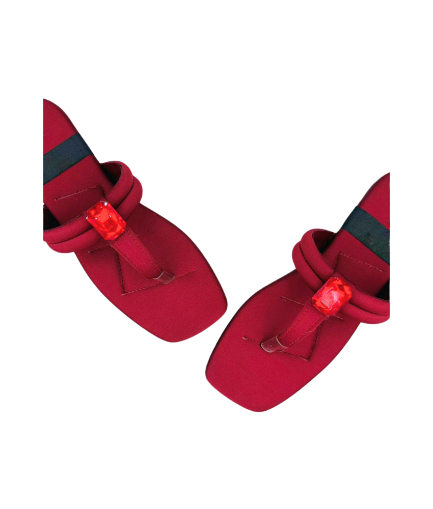 Sandalique FT10033 Maroon Crystal Accent Flats