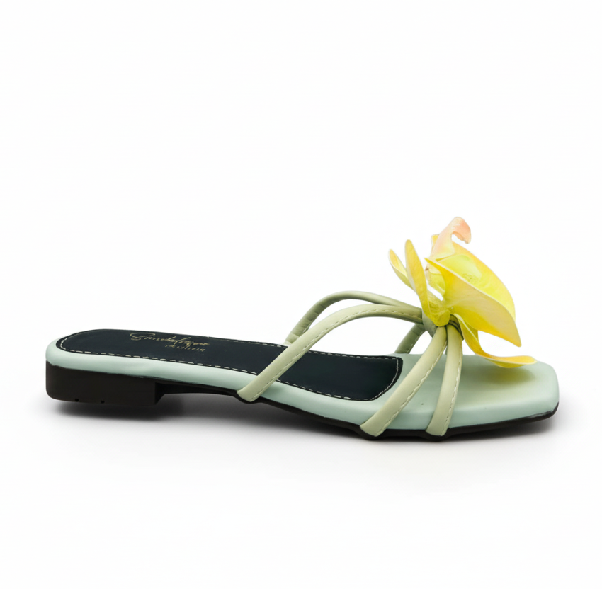 Sandalique FT10037 White Orchid Bloom Statement Flats